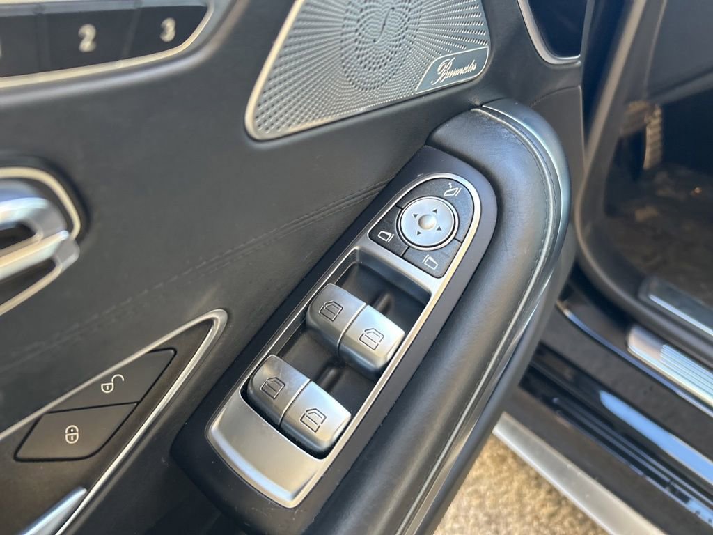 Used 2017 Mercedes-Benz S 63 AMG 4MATIC Coupe image 41