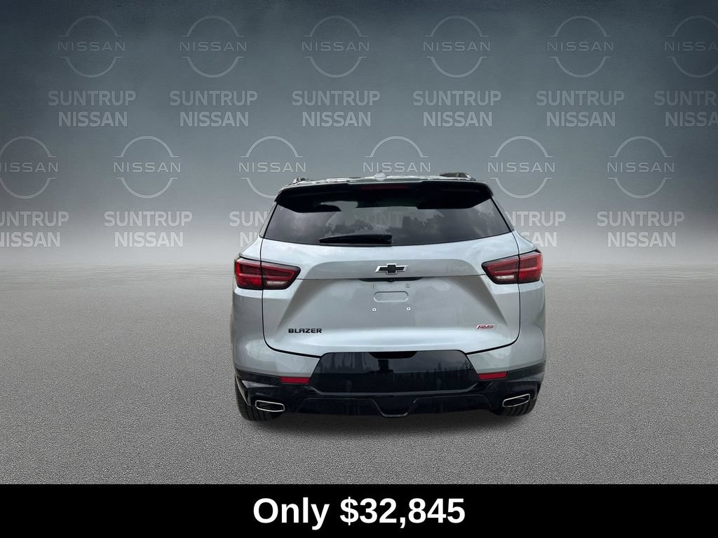 Used 2025 Chevrolet Blazer RS FWD image 4