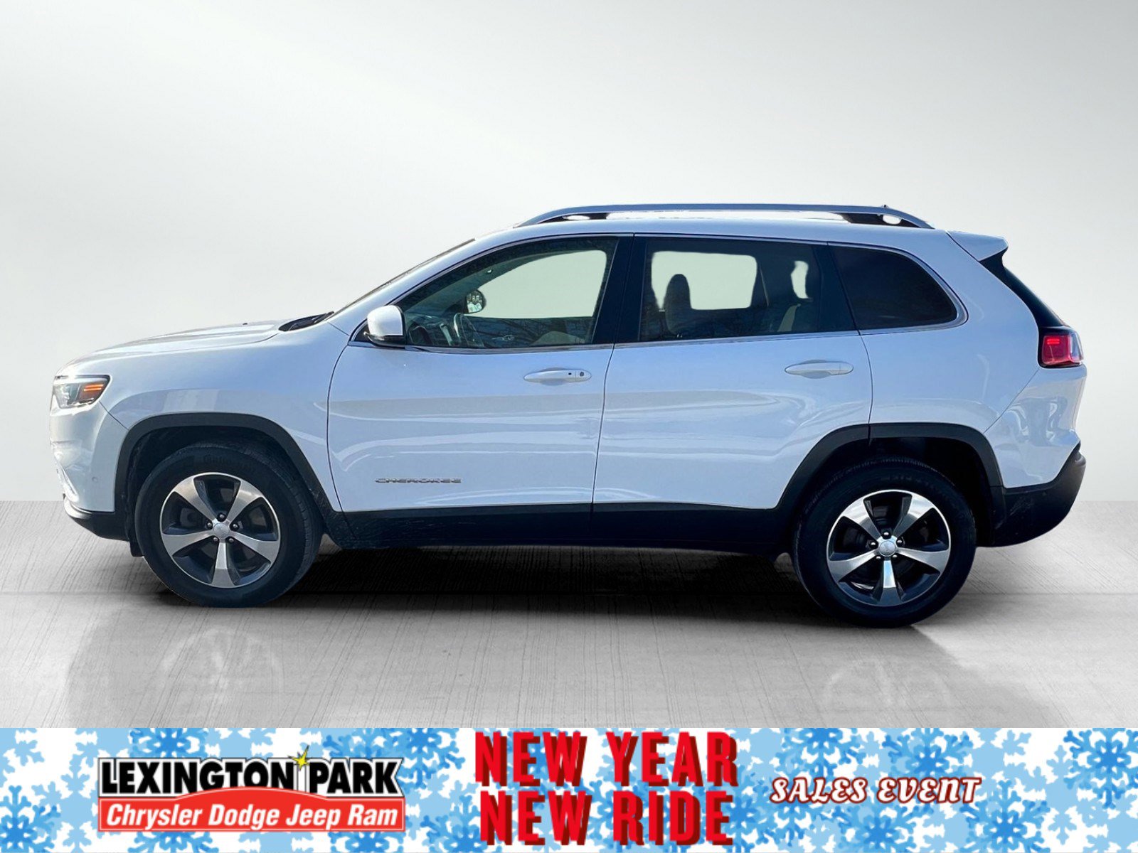 Used 2019 Jeep Cherokee Limited w/ Technology Group image 3