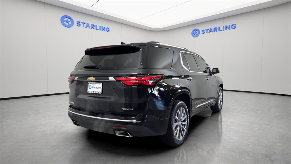 Used 2023 Chevrolet Traverse Premier image 8