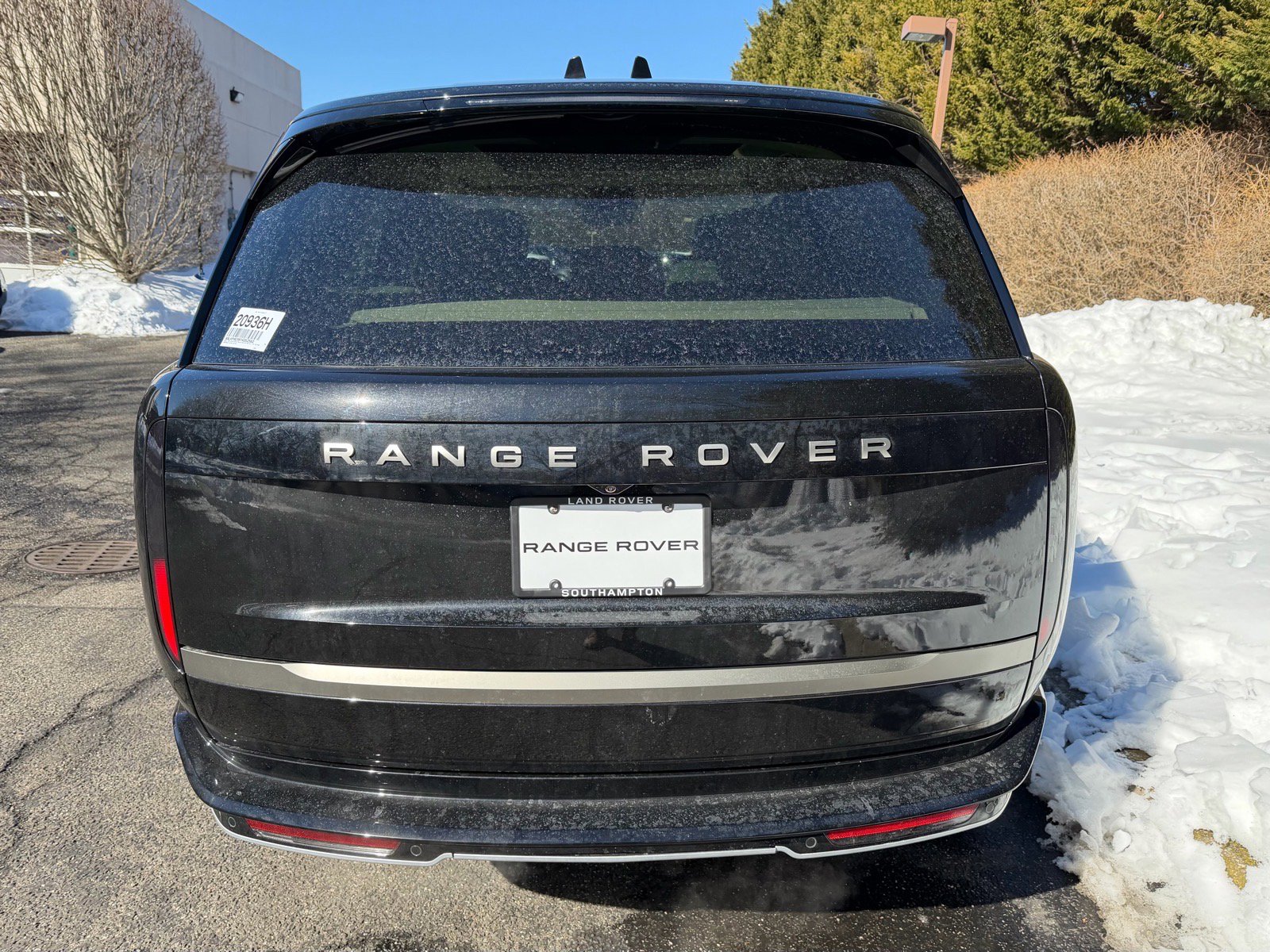 New 2026 Land Rover Range Rover SE image 4