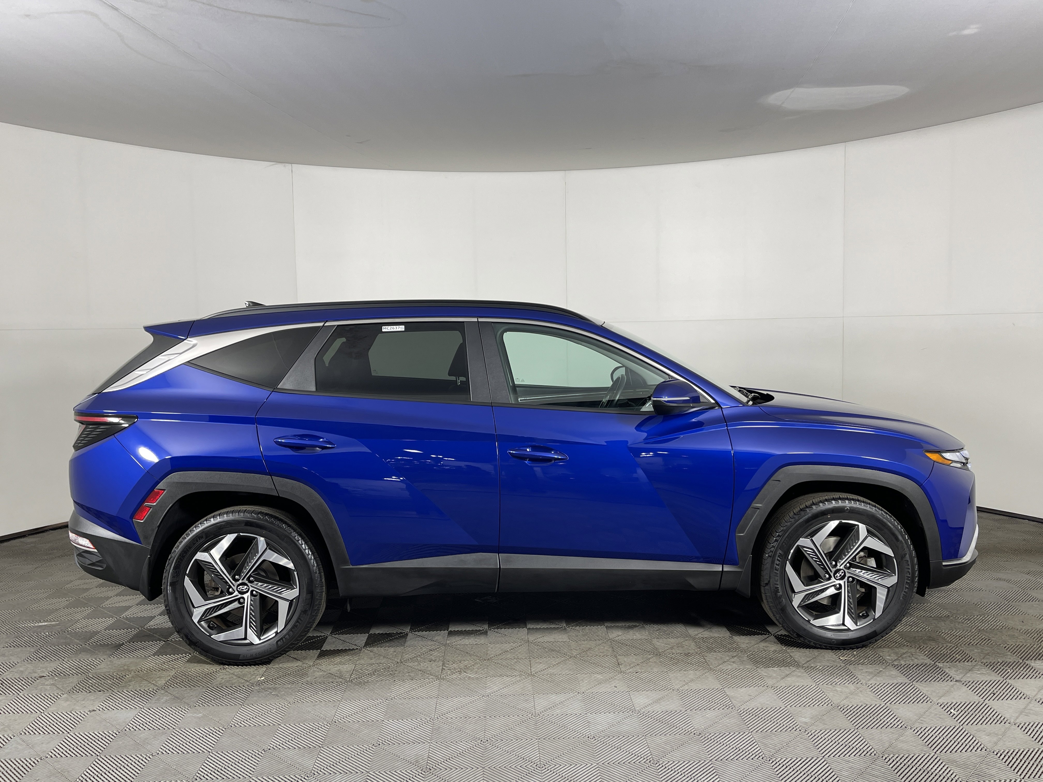 Used 2023 Hyundai Tucson SEL w/ Convenience Package image 5