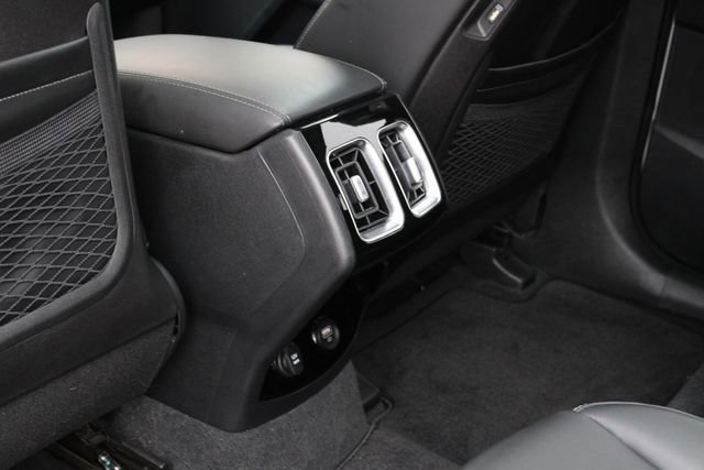 Used 2023 Kia Sorento SX image 24