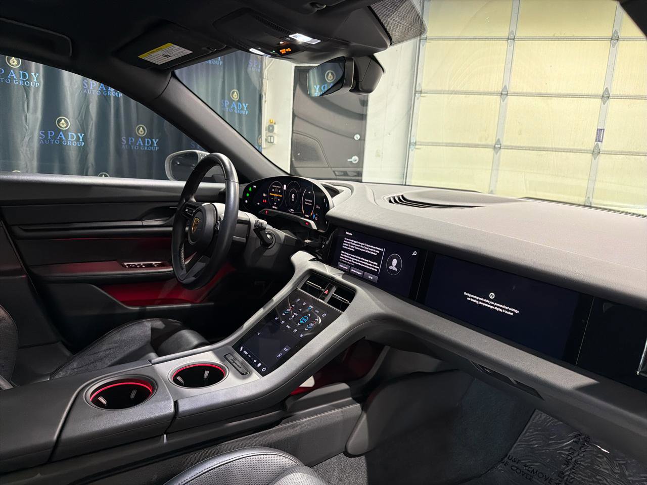 Used 2023 Porsche Taycan 4S w/ Premium Package image 28