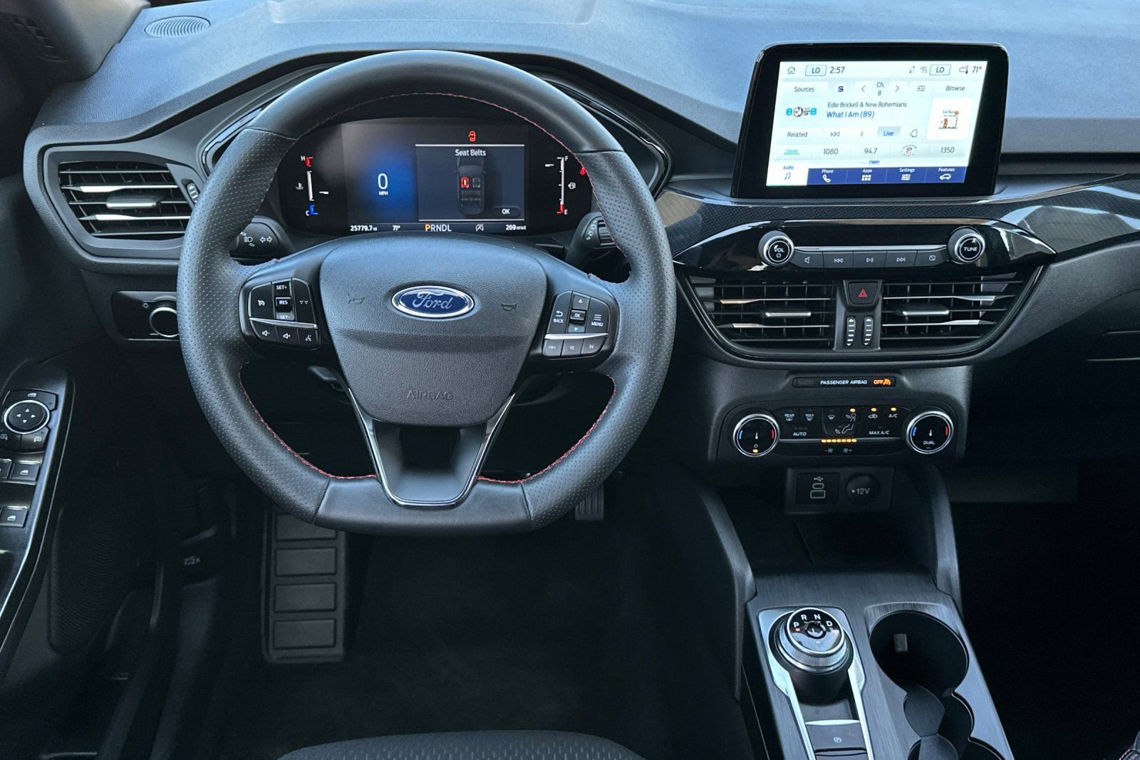 Certified 2025 Ford Escape ST-Line AWD/4WD image 13