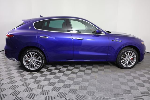Used 2022 Maserati Levante GT image 9