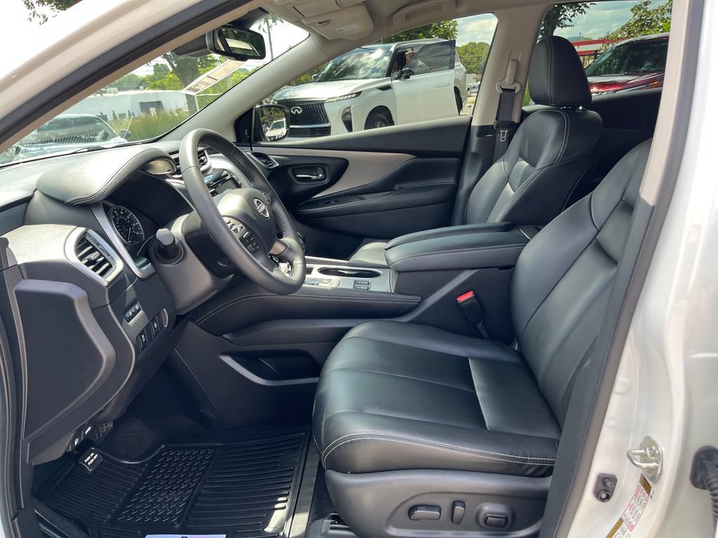 Used 2024 Nissan Murano SV w/ SV Midnight Edition Package FWD image 31