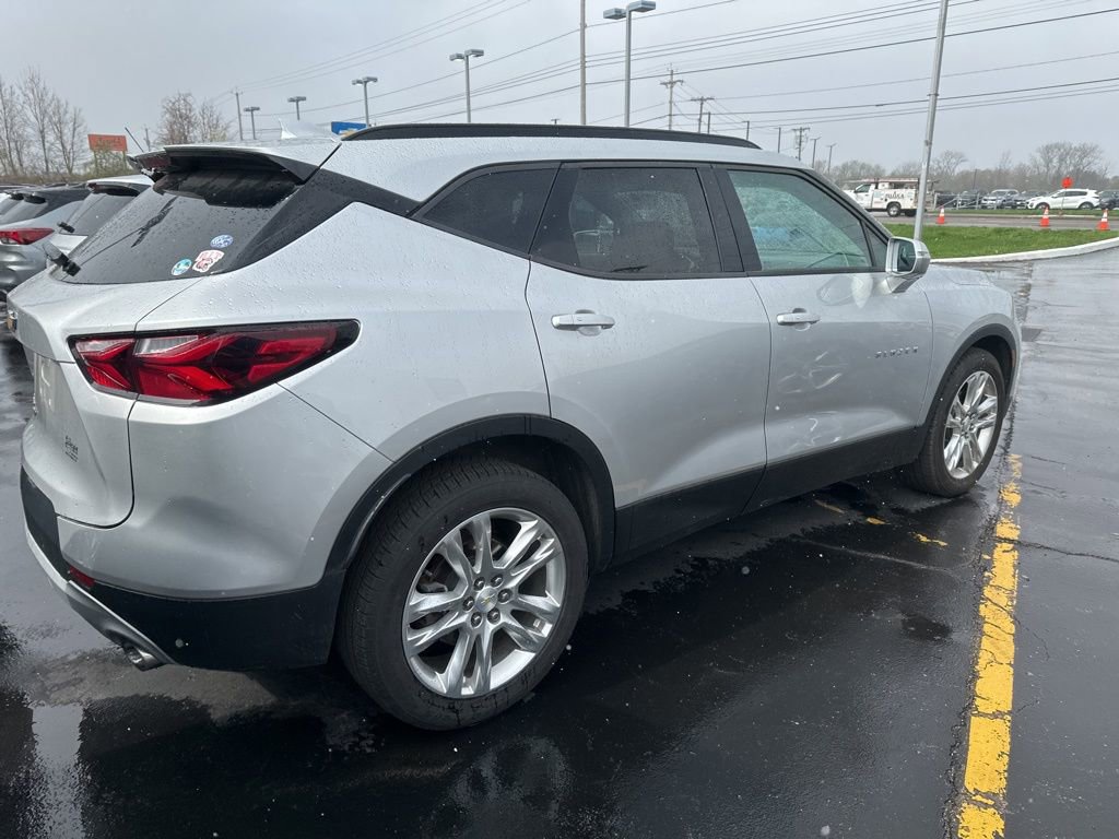 Used 2019 Chevrolet Blazer LT w/ Sun and Wheels Package AWD/4WD image 2