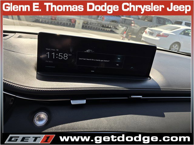 Used 2025 Genesis GV70 3.5T Sport w/ Sport Prestige Package image 14