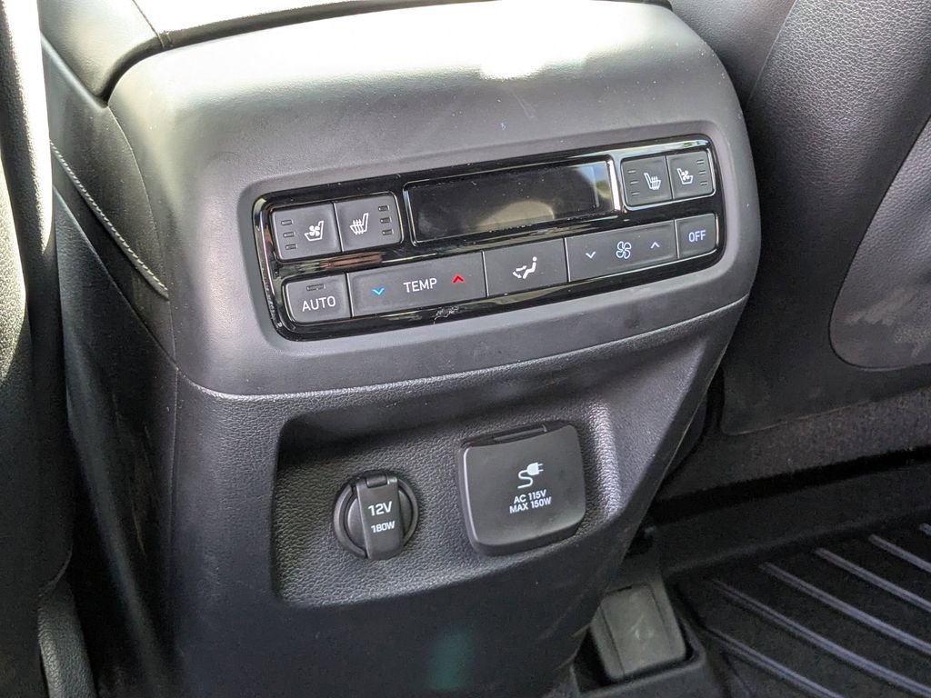 Used 2025 Hyundai Palisade Calligraphy image 17
