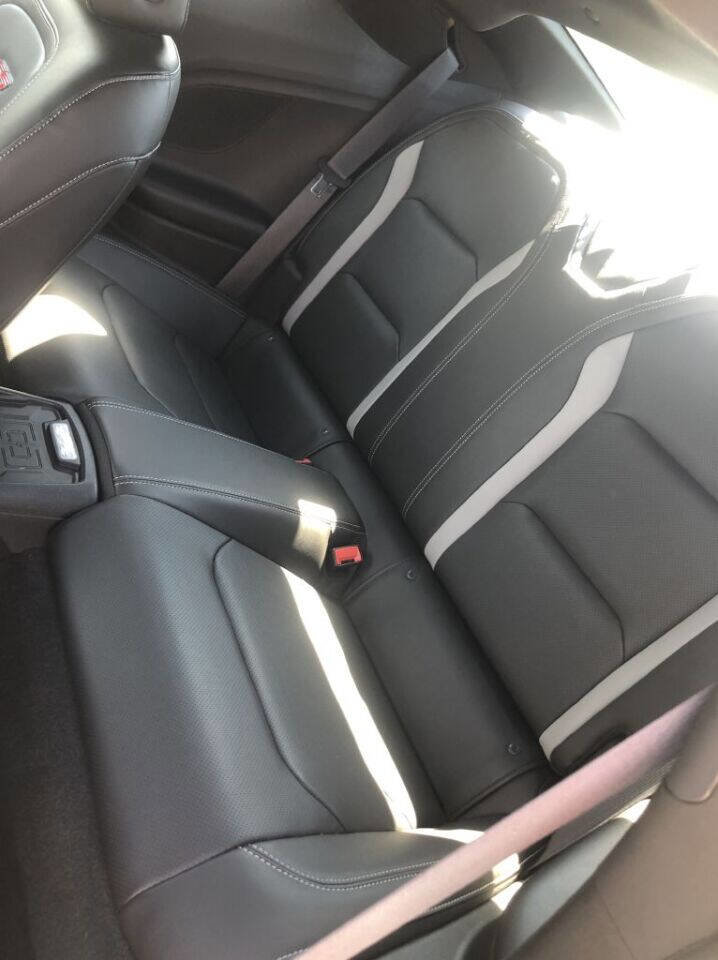 Used 2018 Chevrolet Camaro SS image 34