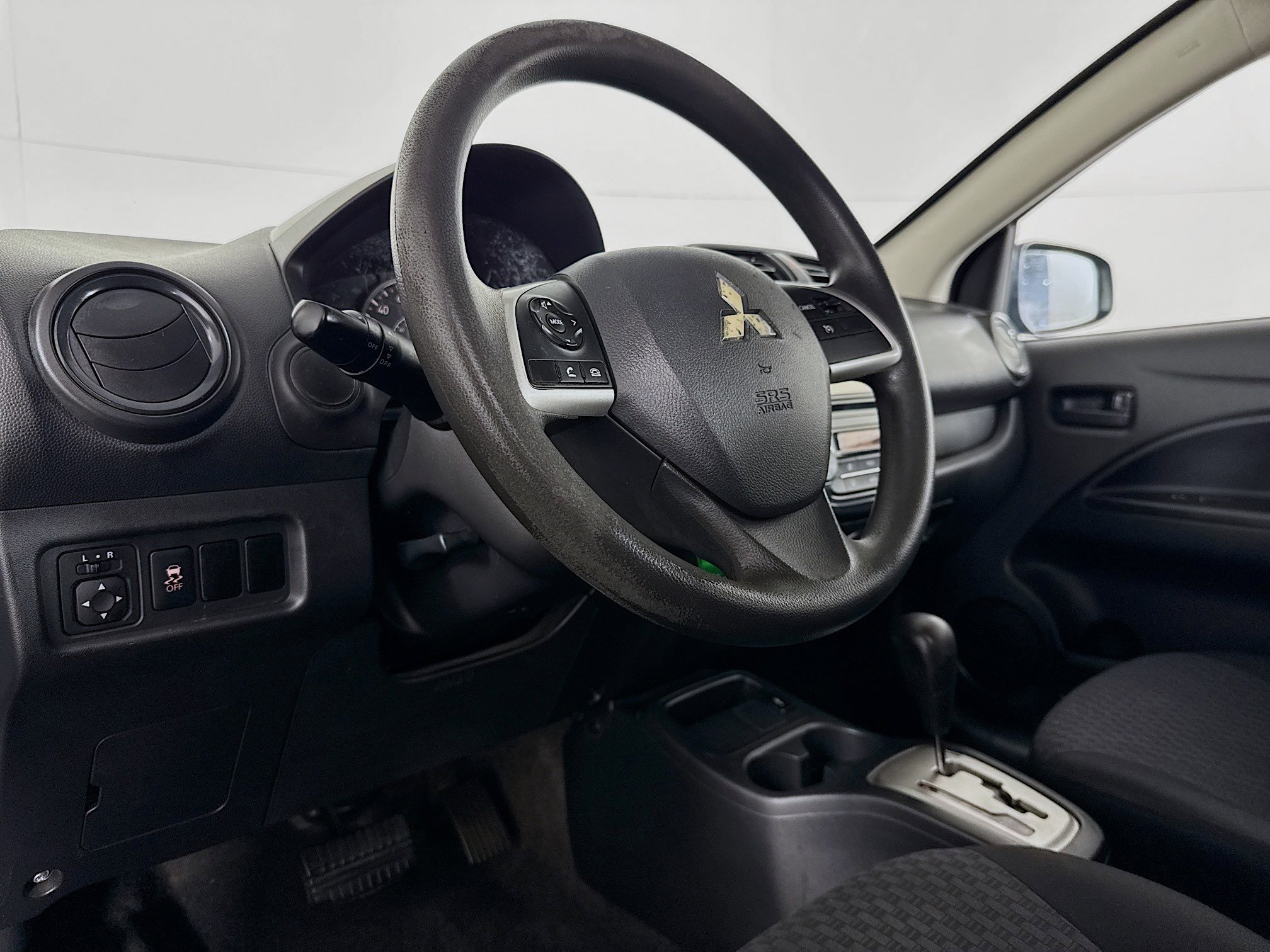 Used 2020 Mitsubishi Mirage ES image 21