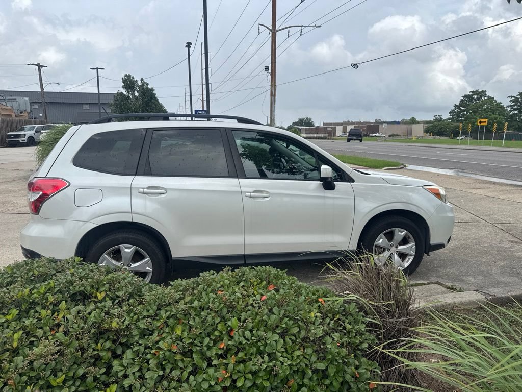Used 2015 Subaru Forester 2.5i Premium w/ Popular Package #2 AWD/4WD image 8