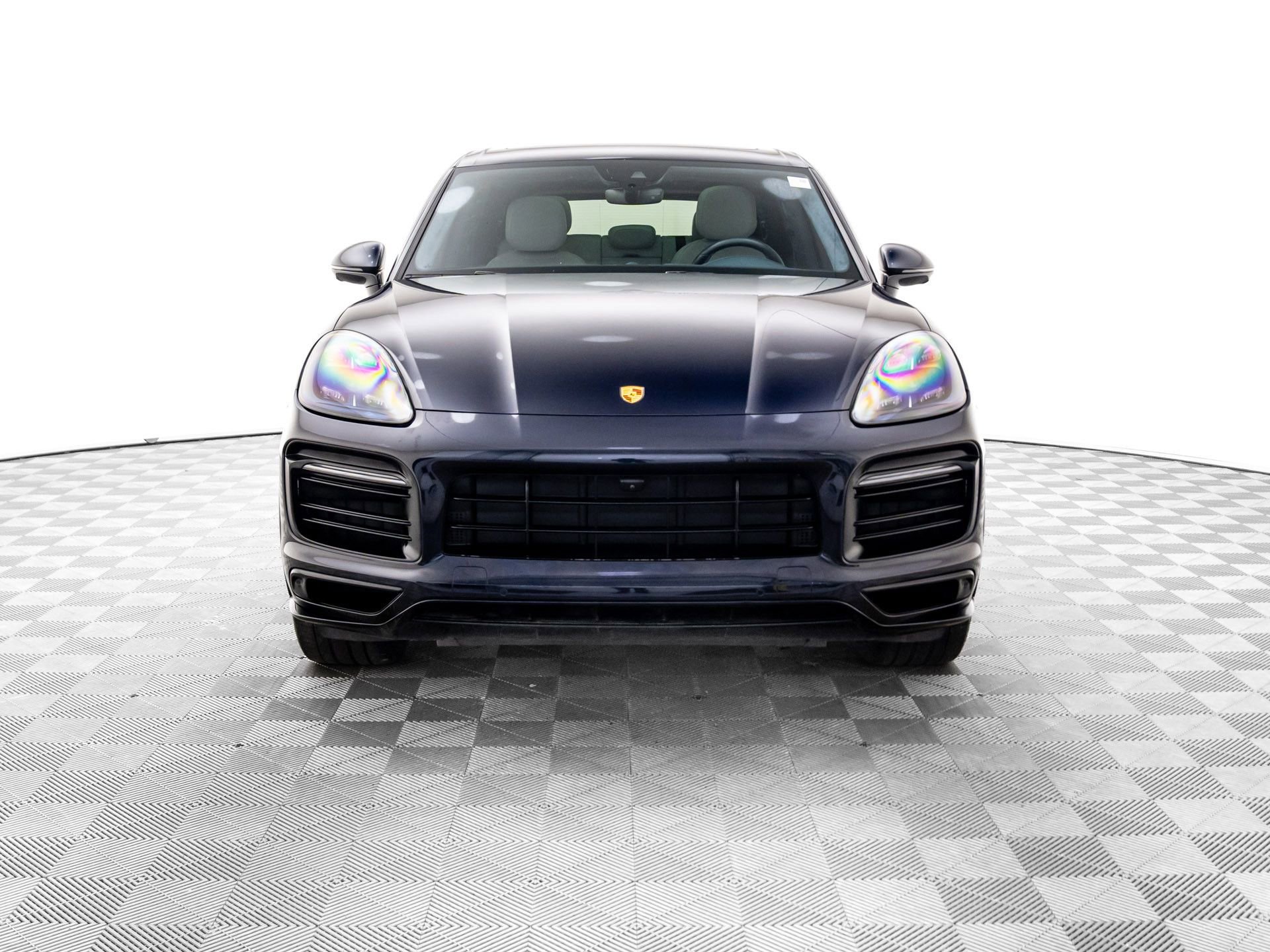 Used 2021 Porsche Cayenne GTS image 9