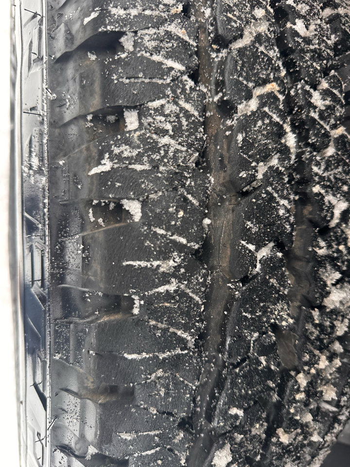 Used 2010 Chevrolet Silverado 2500 W/T w/ Snow Plow Prep Package image 11