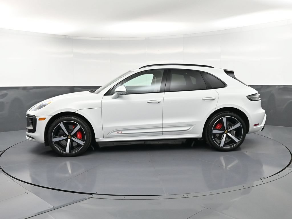 Certified 2022 Porsche Macan GTS AWD/4WD image 2