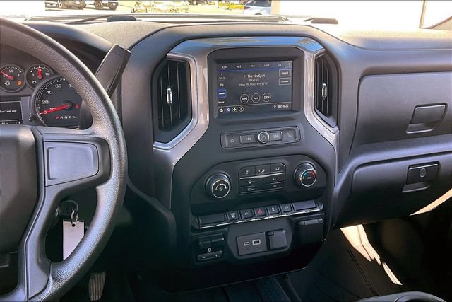 Certified 2022 Chevrolet Silverado 2500 Custom w/ Custom Value Package AWD/4WD image 6