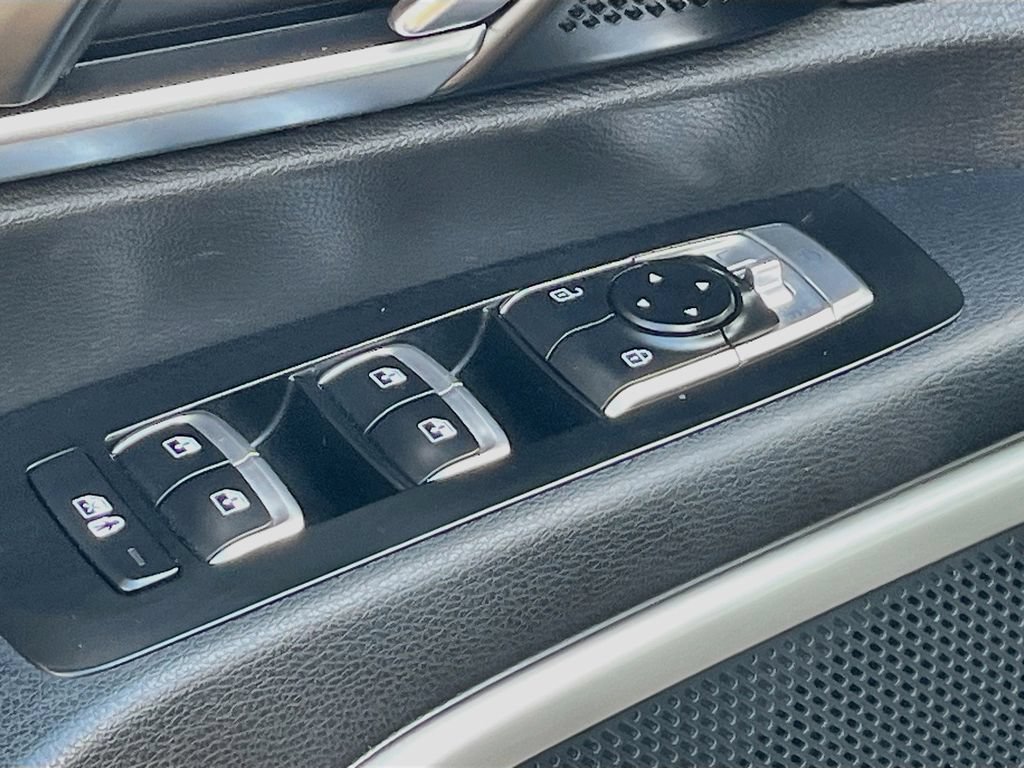 Used 2022 Kia Telluride EX FWD image 18