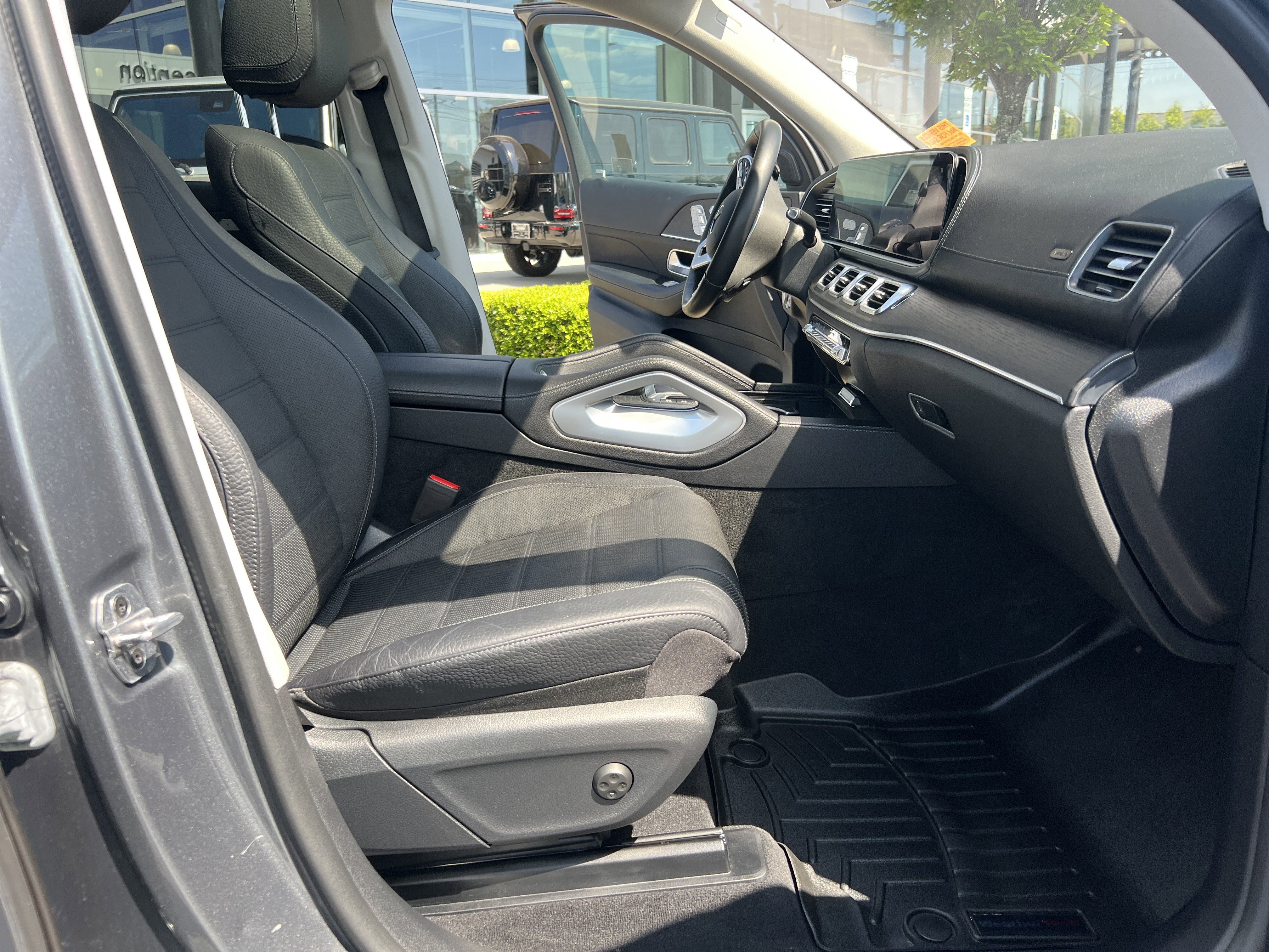 Certified 2023 Mercedes-Benz GLS 450 4MATIC image 35