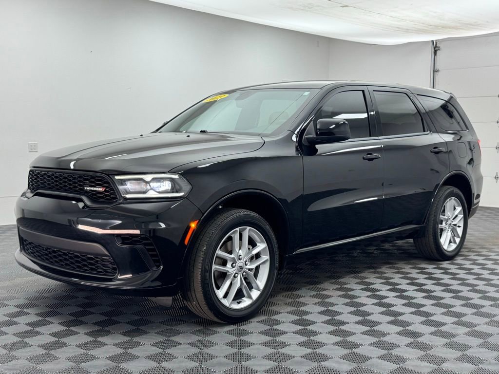 Used 2023 Dodge Durango GT AWD/4WD image 2