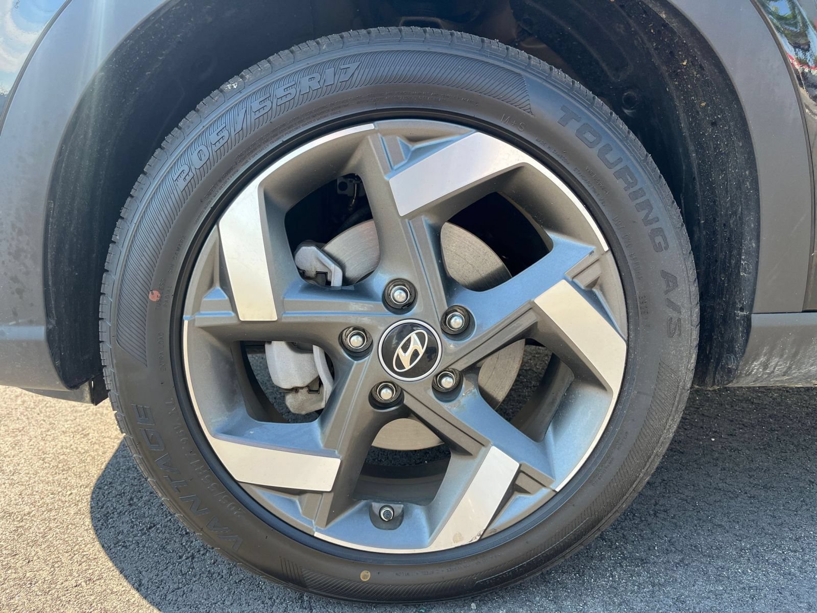 Used 2026 Hyundai Venue SEL FWD image 35