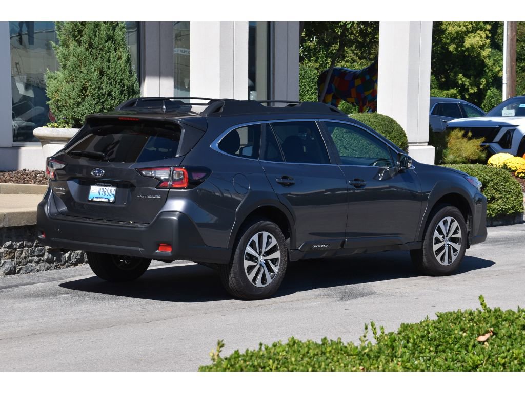 Certified 2025 Subaru Outback Premium w/ Popular Package #1A image 4