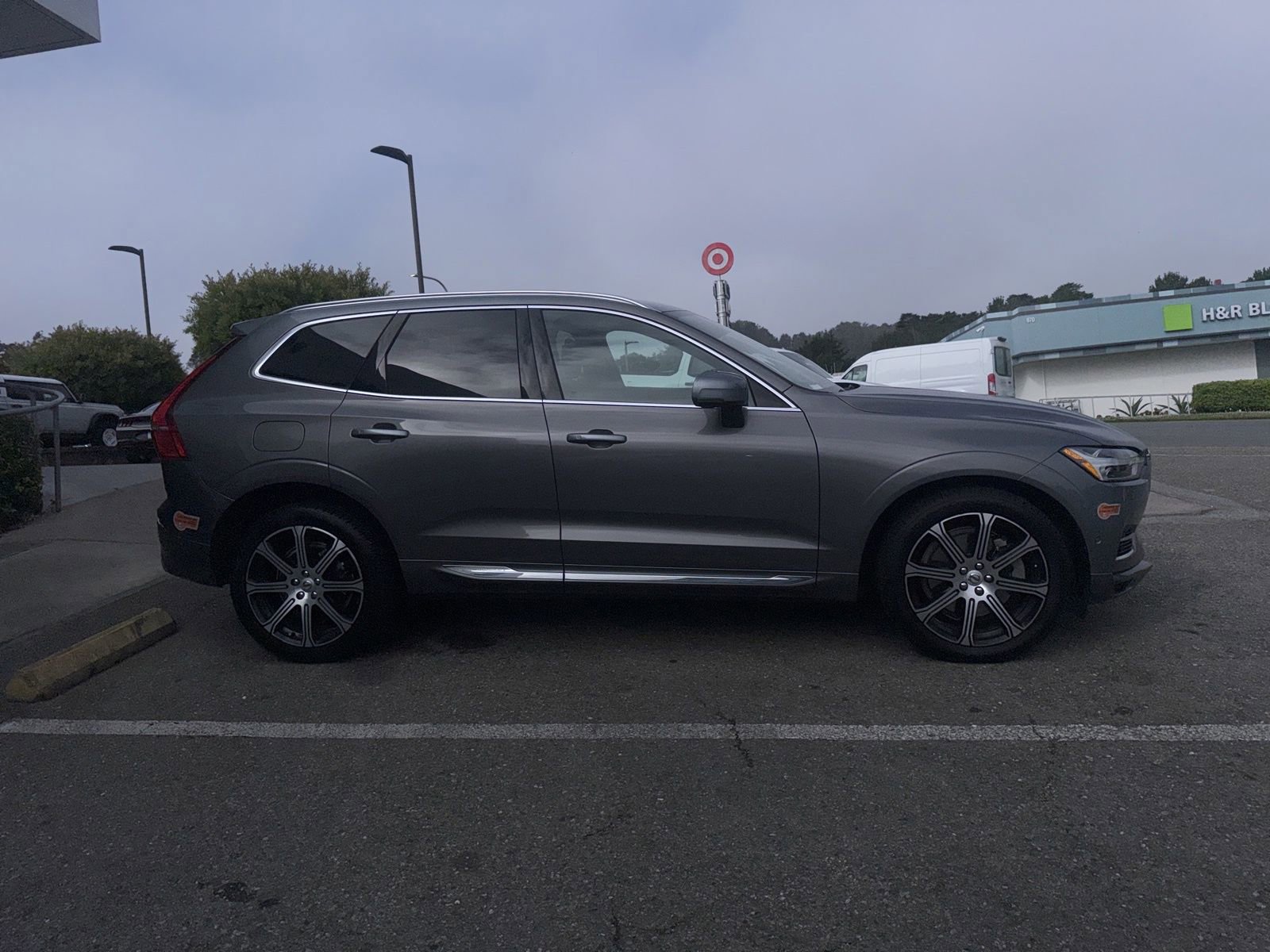 Used 2019 Volvo XC60 T8 Inscription w/ Advanced Package AWD/4WD image 8