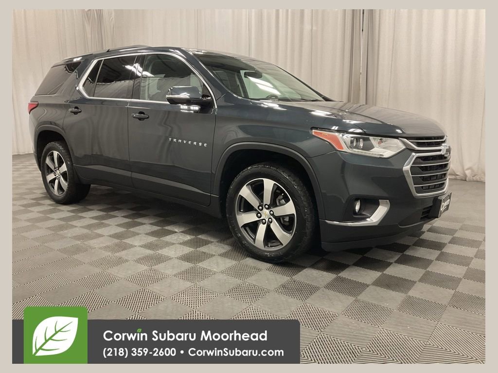 Used 2019 Chevrolet Traverse LT w/ LT Premium Package AWD/4WD image 1