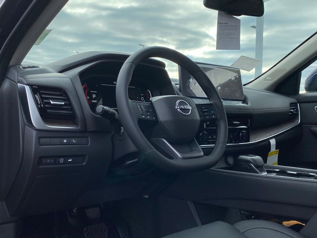 New 2026 Nissan Rogue Platinum w/ Platinum Premium Package image 10