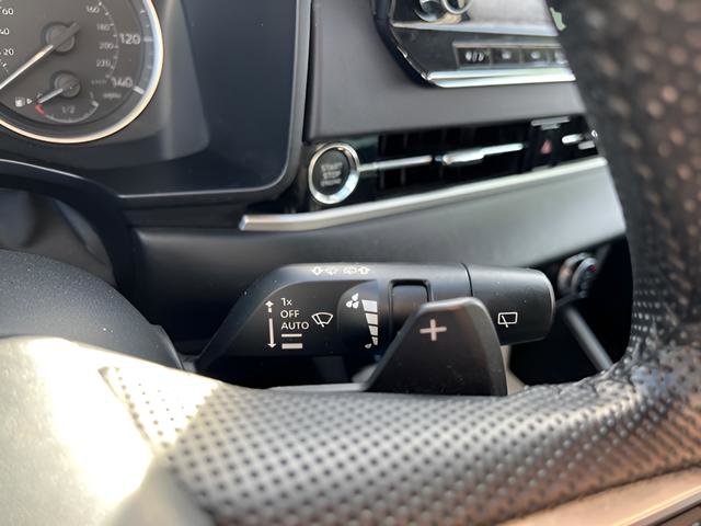 Used 2023 Mitsubishi Outlander SE image 17