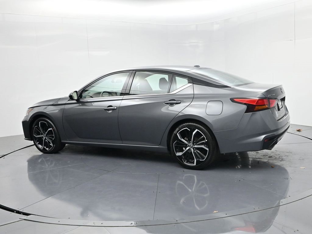 Used 2024 Nissan Altima 2.5 SR image 5