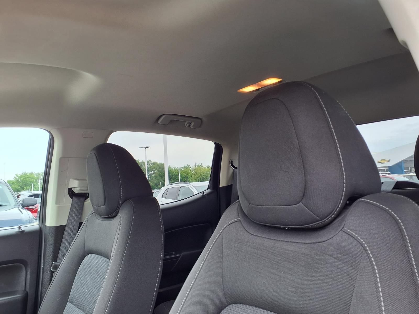 Used 2019 Chevrolet Colorado LT AWD/4WD image 18