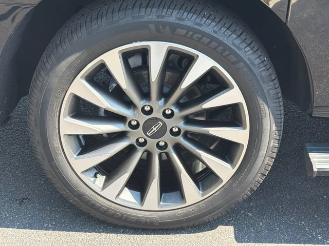 Used 2021 Lincoln Navigator L Reserve w/ Luxury Package AWD/4WD image 19