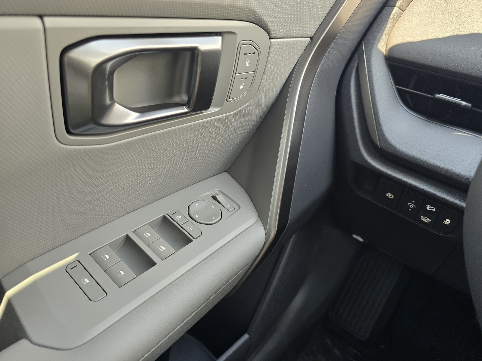 New 2027 Kia Seltos X-Line S AWD/4WD image 11