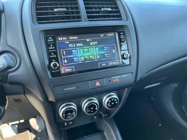 Used 2025 Mitsubishi Outlander Sport ES AWD/4WD image 24