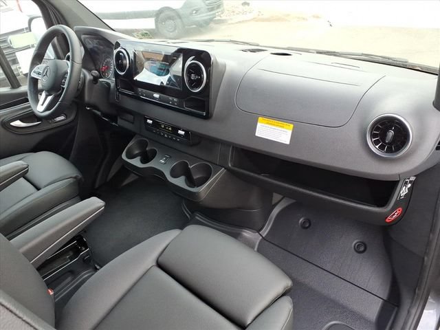 New 2024 Mercedes-Benz Sprinter 2500 image 20