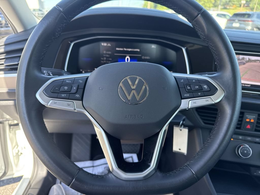 Certified 2024 Volkswagen Jetta S FWD image 15