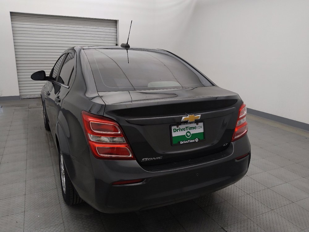 Used 2020 Chevrolet Sonic LT image 6