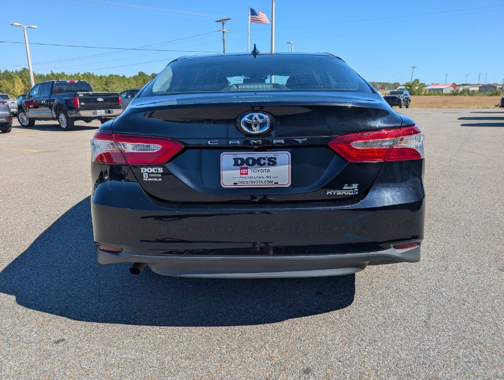 Used 2019 Toyota Camry LE w/ Fleet Convenience Package FWD image 4