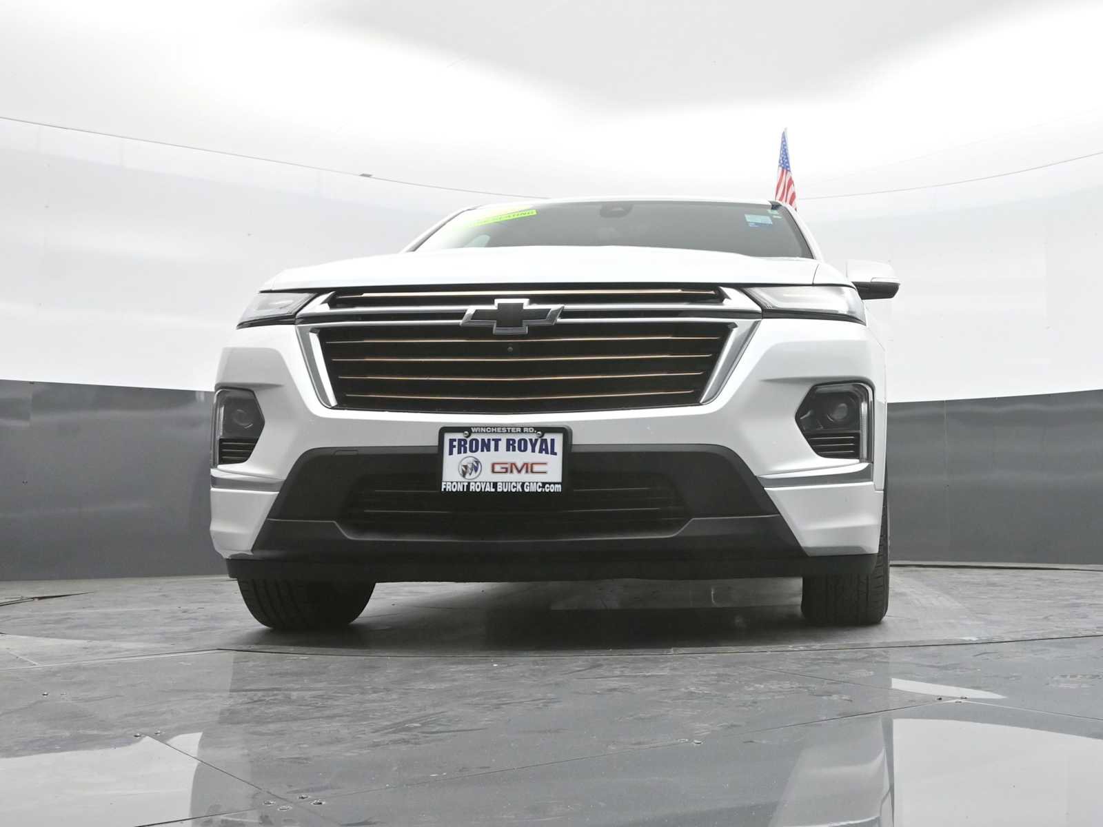 Used 2023 Chevrolet Traverse High Country AWD/4WD image 40
