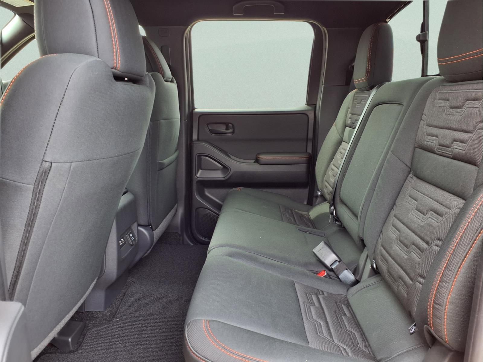 New 2026 Nissan Frontier PRO-4X w/ Pro-4x Convenience Package image 12