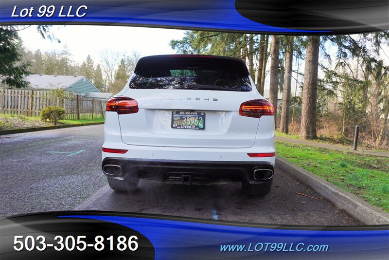 Used 2017 Porsche Cayenne Platinum Edition AWD/4WD image 10