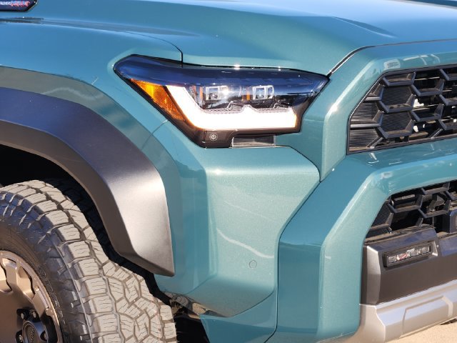 New 2026 Toyota 4Runner Trailhunter AWD/4WD image 7
