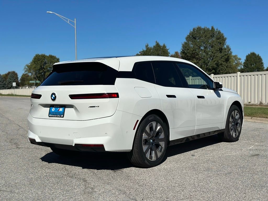 New 2026 BMW iX xDrive45 image 7