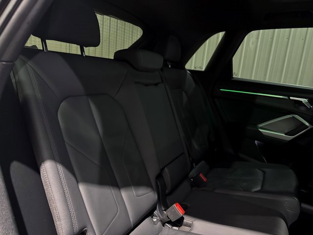 Used 2021 Audi Q3 2.0T Premium Plus w/ Premium Plus Package image 27