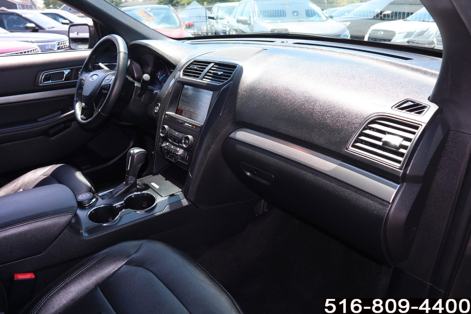Used 2018 Ford Explorer XLT w/ Equipment Group 202A AWD/4WD image 26
