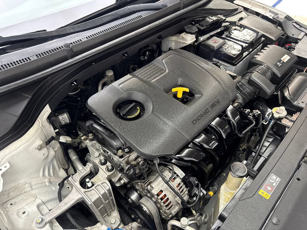 Used 2019 Hyundai Elantra SE FWD image 62