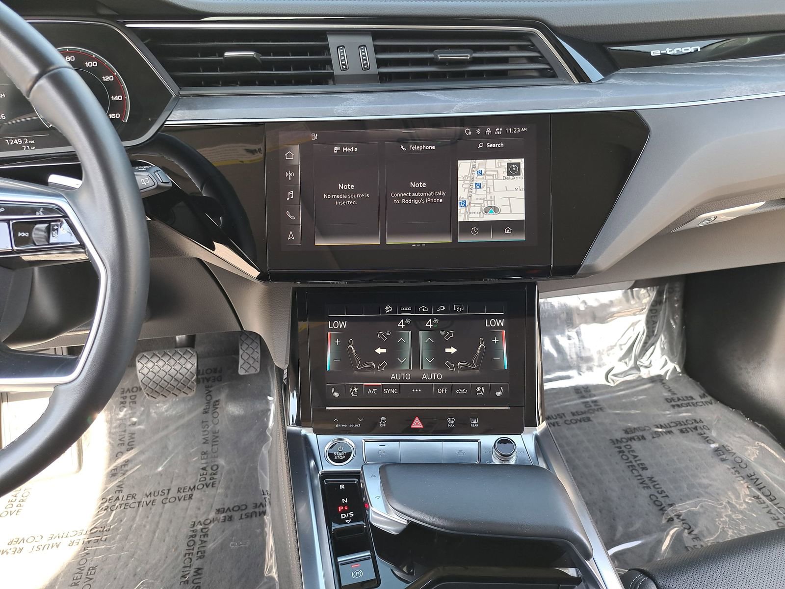 Certified 2024 Audi Q8 e-tron Premium Plus w/ Premium Plus Package image 21