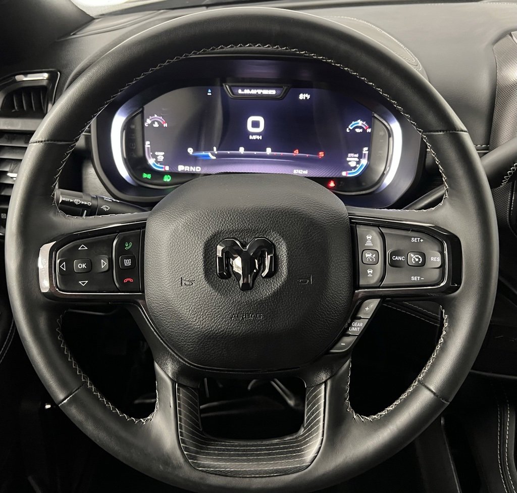 Used 2024 RAM 2500 Limited image 30