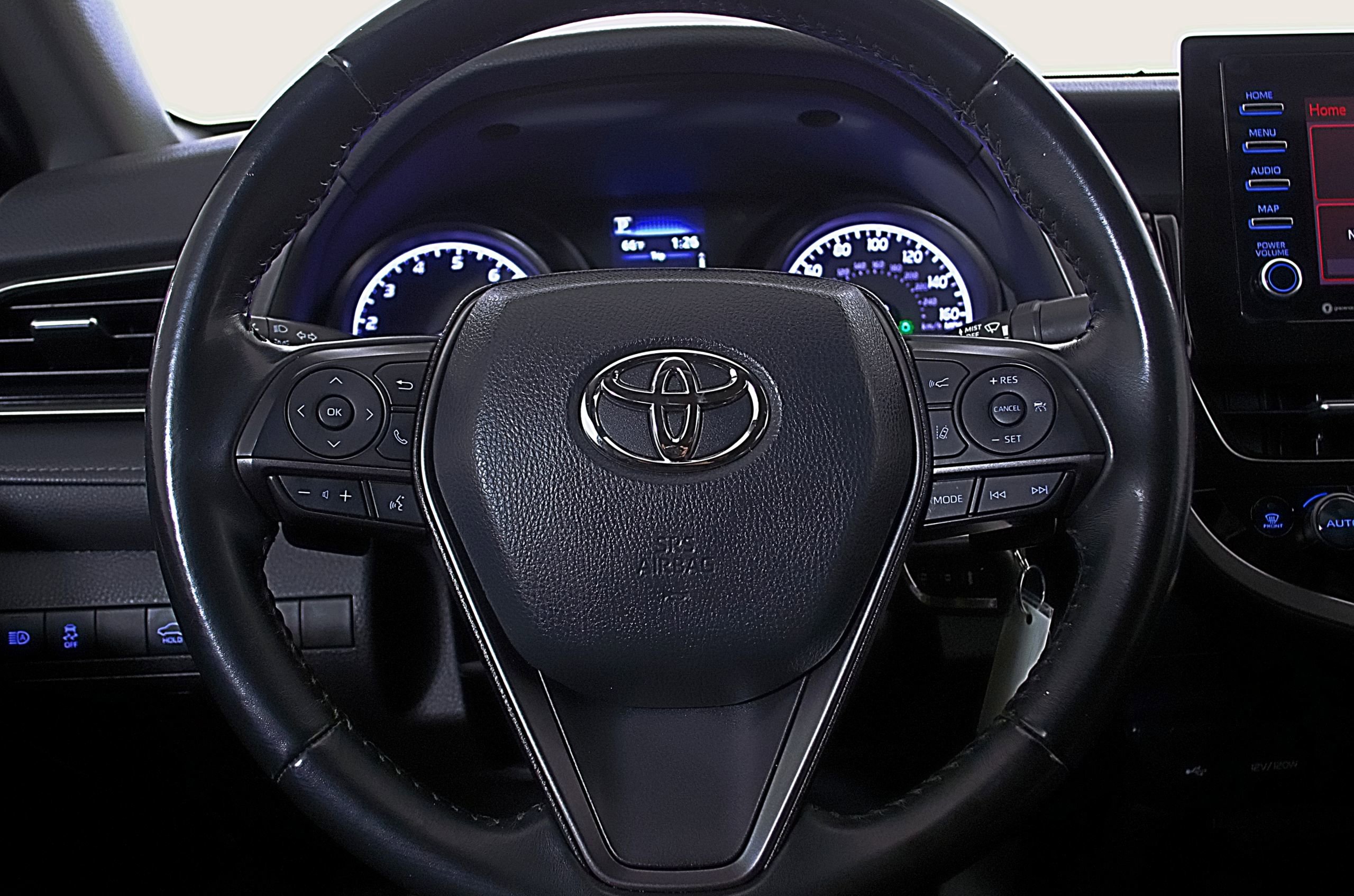 Used 2023 Toyota Camry SE image 23